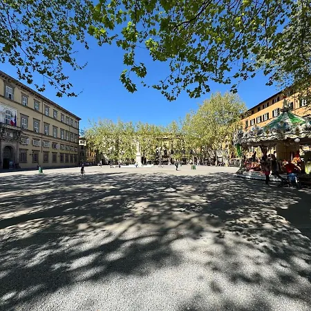 Torre Appartamento Lucca