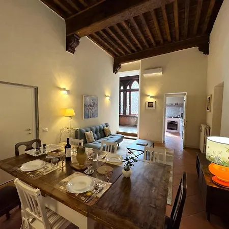 Appartamento Torre Lucca