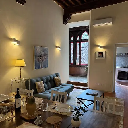 Appartamento Torre Lucca